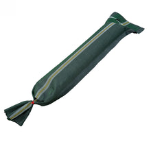 Produktaufnahme eines befüllten Silosackes mit weiß gelben Streifen