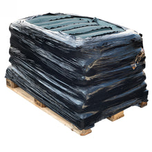 Verschlossene Palette mit neuen befüllten Silosäcken